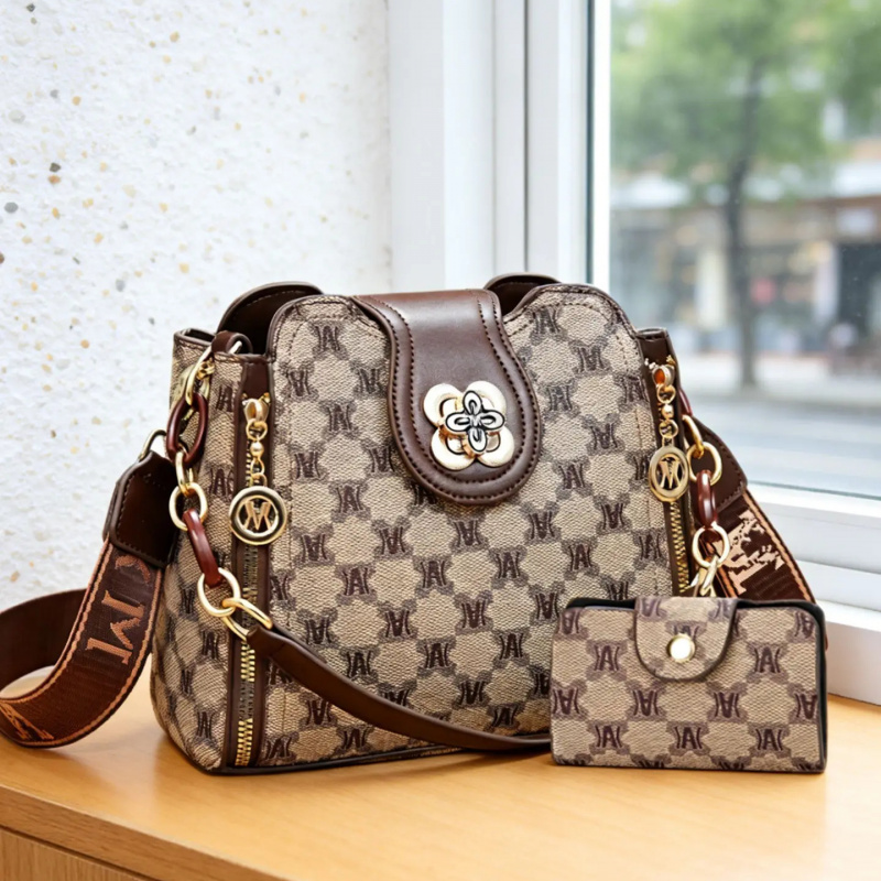 Women'S Work Fashion - vintage letter printed shoulder bag, fashionable