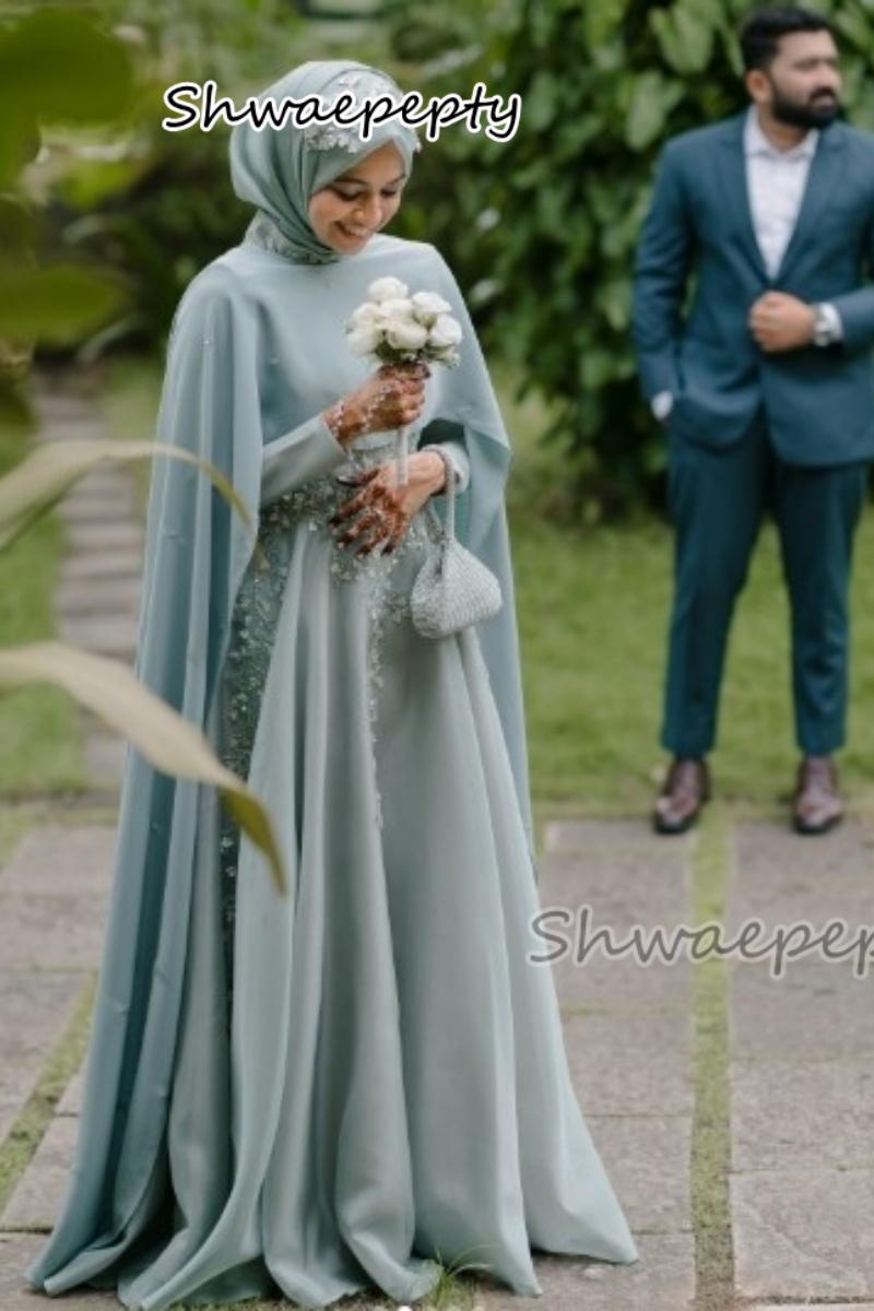 Women Formal Wear Hijab - Elegant Muslim Evening Dress With Cape