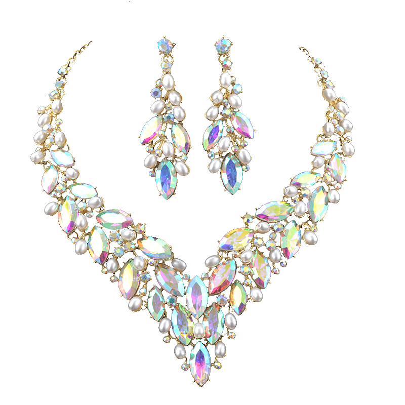 Delicate Golded Pearl Crystal  - Pearl Necklace Set ulasan dan harga